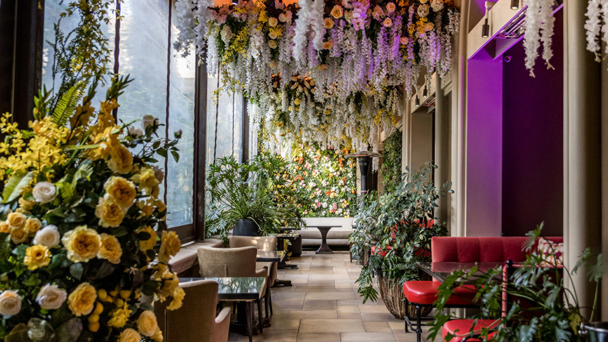 Botanical Garden Pop-Up Cocktail Lounge Blossoms At Four Seasons Beverly Hills